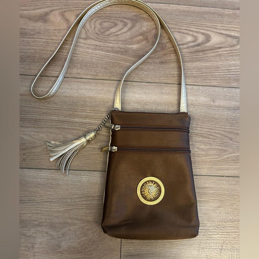 Vintage 80s style Medusa Sun Crossbody Bag Brown Gold Greek Key Tassel